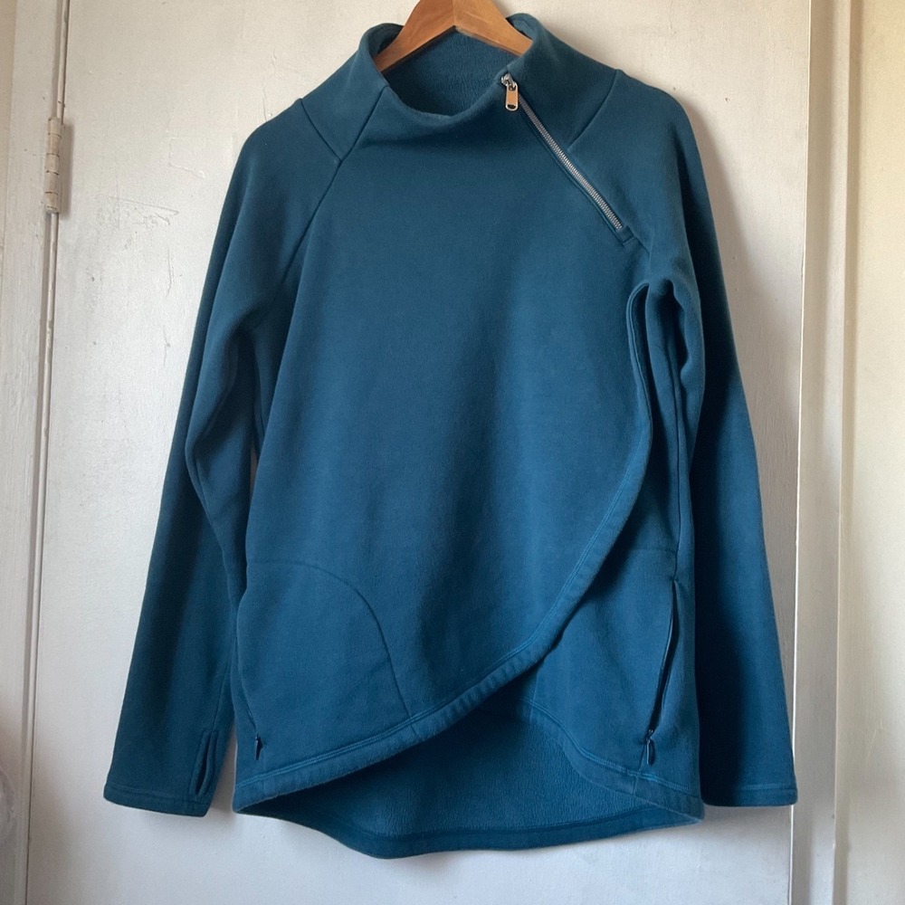 Athleta Cozy Karma Asym Asymmetrical Pullover Sweatshirt Women's Med Blue Fleece